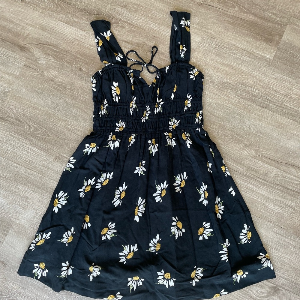 Topshop Floral Black Dress with Daisy Print